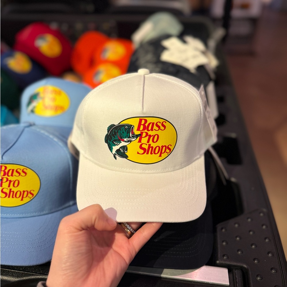 Bass Pro Shops Mesh Trucker Cap